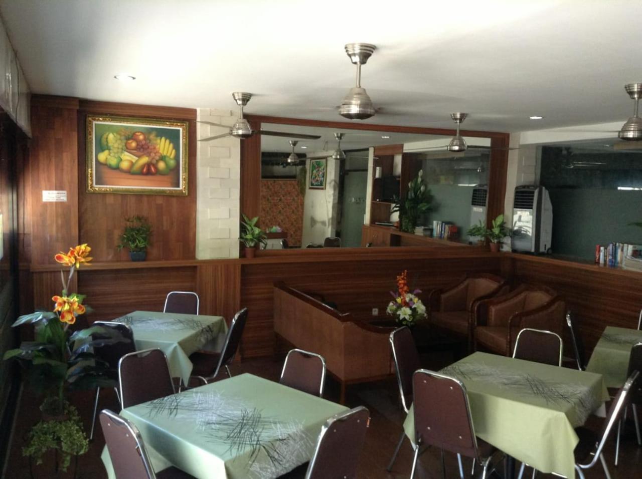 Tuban Torres Accommodation 庫塔 外观 照片